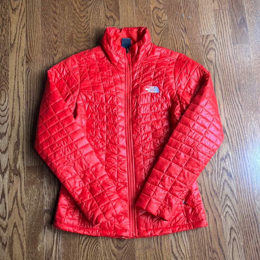 The North Face Thermoball Eco jacket- Red.